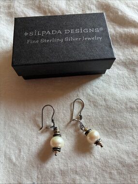 Silpada Pearl Drop Sterling Silver Earrings in Cream "Light the Way"